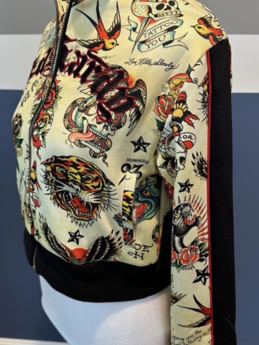 NEW! NWT ED HARDY Y2K Shrunken Flashboard Track Jacket Tattoo Yellow SIZE SMALL - Picture 3 of 8